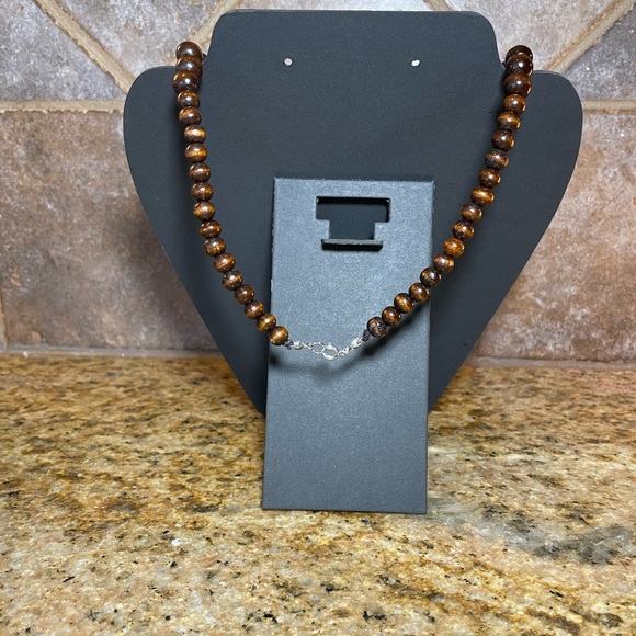 Handmade ‘Merry And Bright’ Necklace - Picture 4 of 4